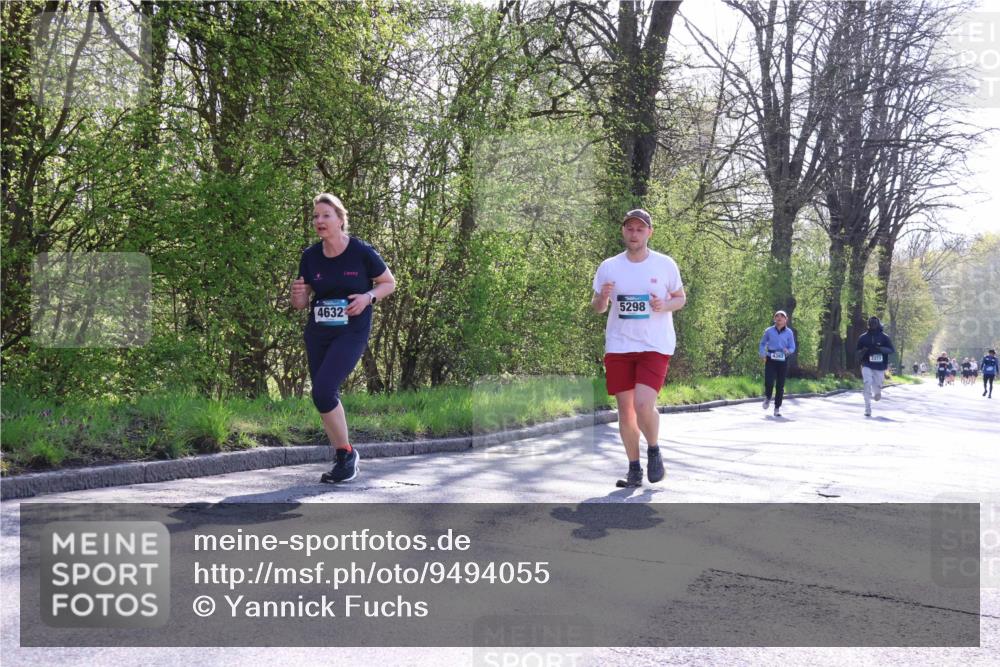 12.04.2026 - 45. Internationalen Wilhelmsburger Insellauf Yannick Fuchs http://msf.ph/oto/9494055 12.04.2026 10:48:14 Laufen 4632, 5298, 4382, 3373 meine-sportfotos.de