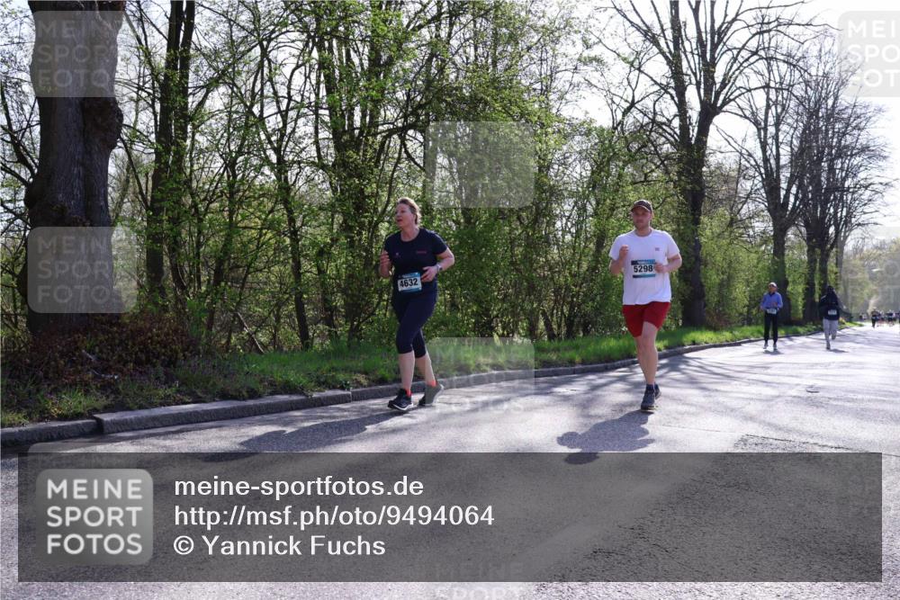 12.04.2026 - 45. Internationalen Wilhelmsburger Insellauf Yannick Fuchs http://msf.ph/oto/9494064 12.04.2026 10:48:15 Laufen 4632, 5298 meine-sportfotos.de