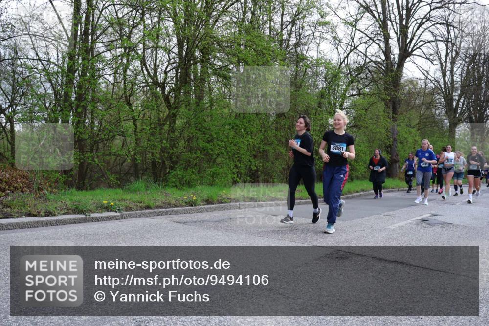 12.04.2026 - 45. Internationalen Wilhelmsburger Insellauf Yannick Fuchs http://msf.ph/oto/9494106 12.04.2026 13:03:27 Laufen 3881, 4491, 4838, 5348 meine-sportfotos.de