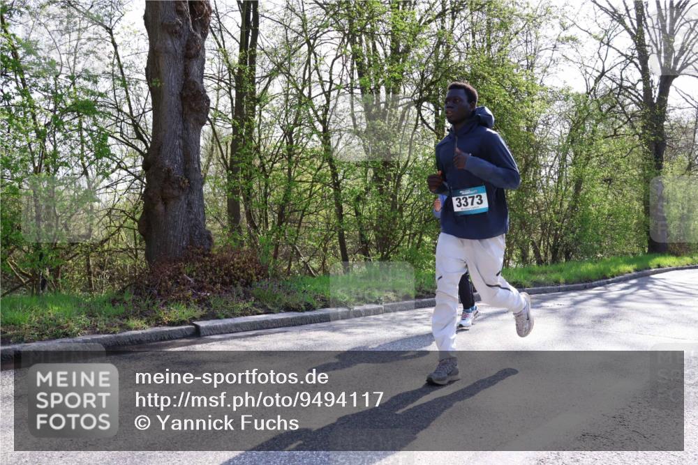 12.04.2026 - 45. Internationalen Wilhelmsburger Insellauf Yannick Fuchs http://msf.ph/oto/9494117 12.04.2026 10:48:21 Laufen 3373 meine-sportfotos.de