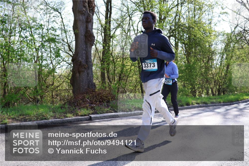 12.04.2026 - 45. Internationalen Wilhelmsburger Insellauf Yannick Fuchs http://msf.ph/oto/9494121 12.04.2026 10:48:21 Laufen 3373, 4382 meine-sportfotos.de