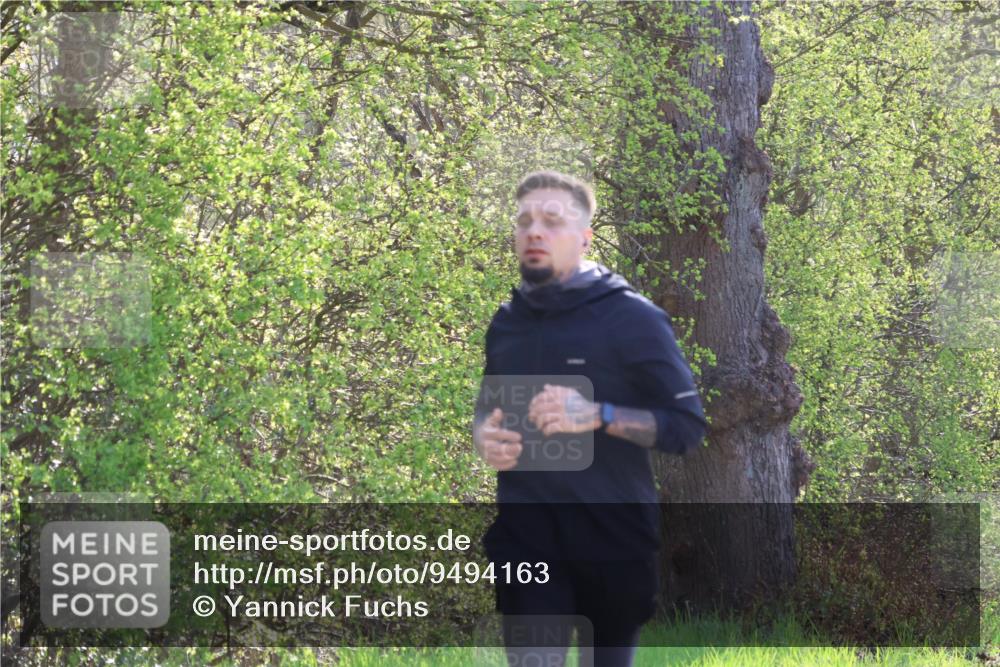 12.04.2026 - 45. Internationalen Wilhelmsburger Insellauf Yannick Fuchs http://msf.ph/oto/9494163 12.04.2026 10:48:25 Laufen  meine-sportfotos.de