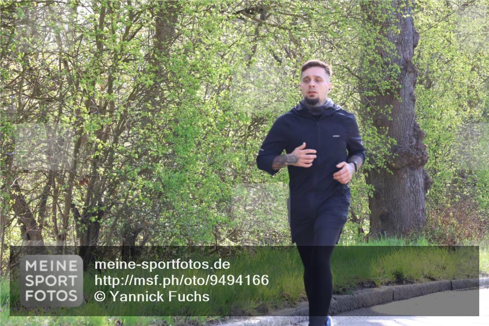 12.04.2026 - 45. Internationalen Wilhelmsburger Insellauf Yannick Fuchs http://msf.ph/oto/9494166 12.04.2026 10:48:26 Laufen  meine-sportfotos.de