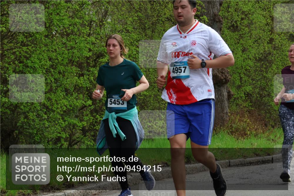 12.04.2026 - 45. Internationalen Wilhelmsburger Insellauf Yannick Fuchs http://msf.ph/oto/9494215 12.04.2026 13:03:38 Laufen 5453, 4957 meine-sportfotos.de