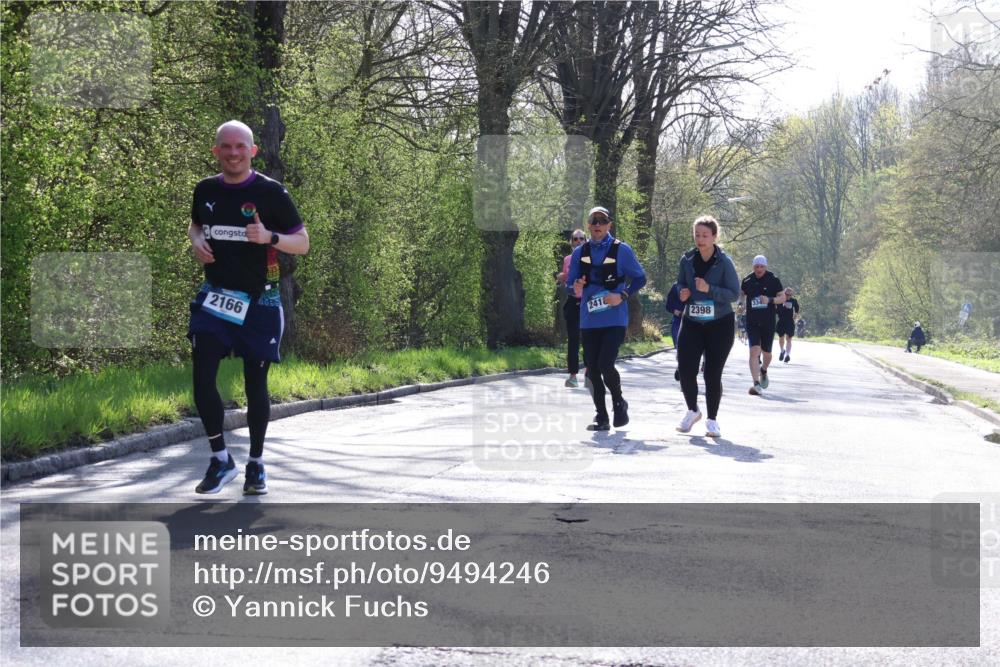 12.04.2026 - 45. Internationalen Wilhelmsburger Insellauf Yannick Fuchs http://msf.ph/oto/9494246 12.04.2026 10:48:35 Laufen 2166, 241, 2398 meine-sportfotos.de