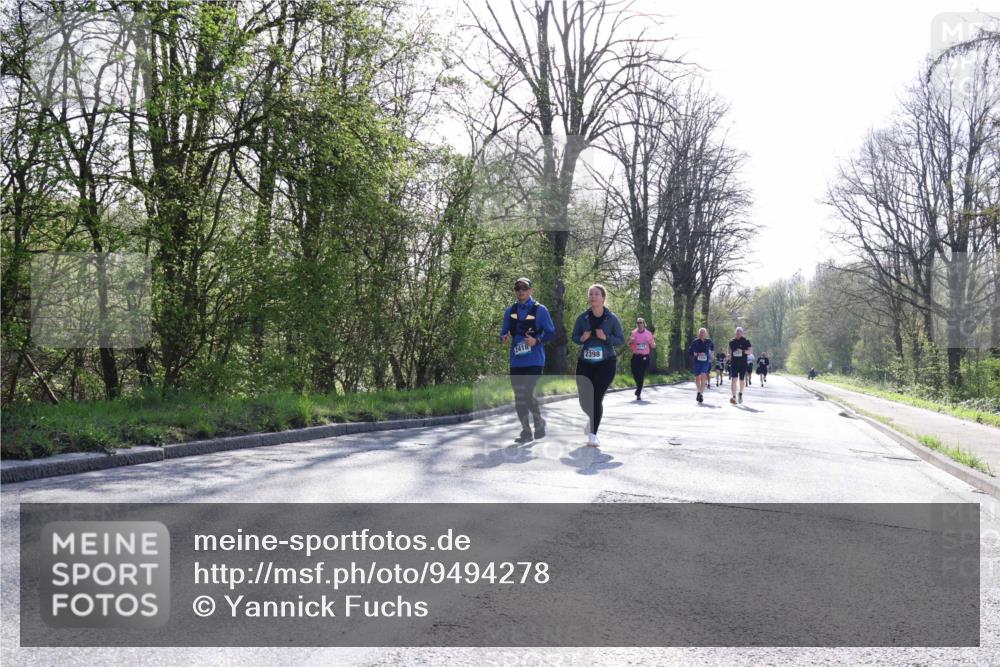12.04.2026 - 45. Internationalen Wilhelmsburger Insellauf Yannick Fuchs http://msf.ph/oto/9494278 12.04.2026 10:48:38 Laufen 2418, 2398 meine-sportfotos.de