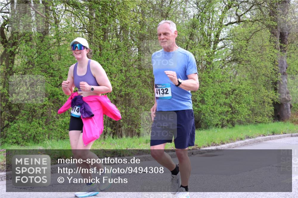 12.04.2026 - 45. Internationalen Wilhelmsburger Insellauf Yannick Fuchs http://msf.ph/oto/9494308 12.04.2026 13:03:48 Laufen 14, 4132 meine-sportfotos.de