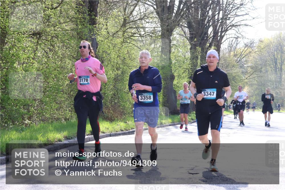 12.04.2026 - 45. Internationalen Wilhelmsburger Insellauf Yannick Fuchs http://msf.ph/oto/9494309 12.04.2026 10:48:41 Laufen 3178, 3358, 2122, 3347, 4825 meine-sportfotos.de