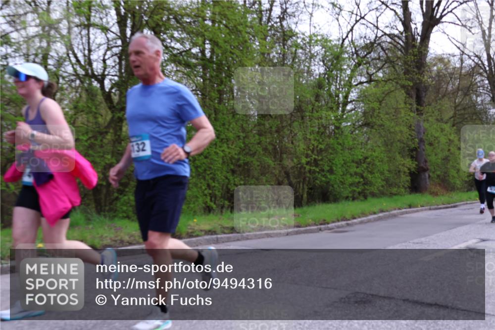 12.04.2026 - 45. Internationalen Wilhelmsburger Insellauf Yannick Fuchs http://msf.ph/oto/9494316 12.04.2026 13:03:48 Laufen 132 meine-sportfotos.de