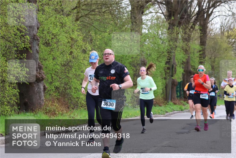 12.04.2026 - 45. Internationalen Wilhelmsburger Insellauf Yannick Fuchs http://msf.ph/oto/9494318 12.04.2026 13:03:49 Laufen 23, 437, 3630, 4845, 5487 meine-sportfotos.de