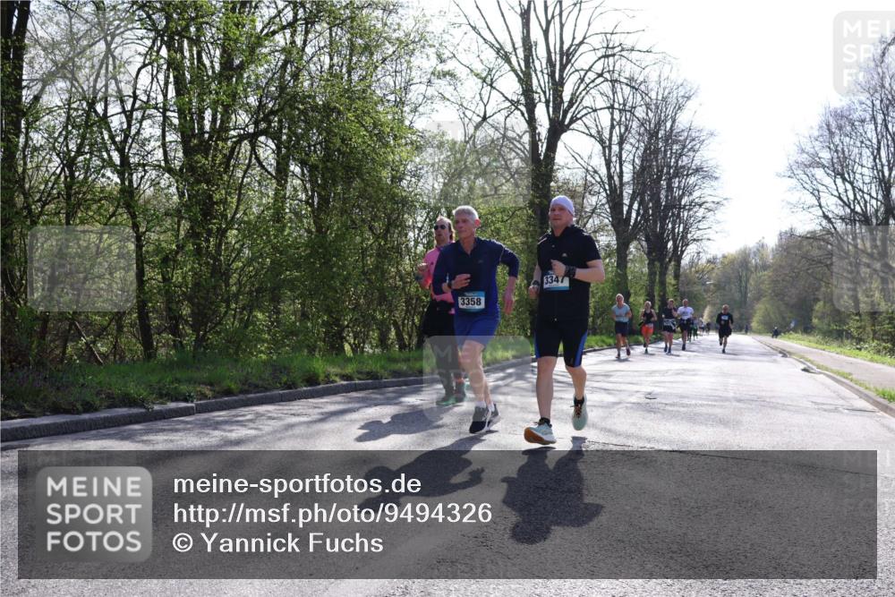 12.04.2026 - 45. Internationalen Wilhelmsburger Insellauf Yannick Fuchs http://msf.ph/oto/9494326 12.04.2026 10:48:43 Laufen 3358, 3347 meine-sportfotos.de