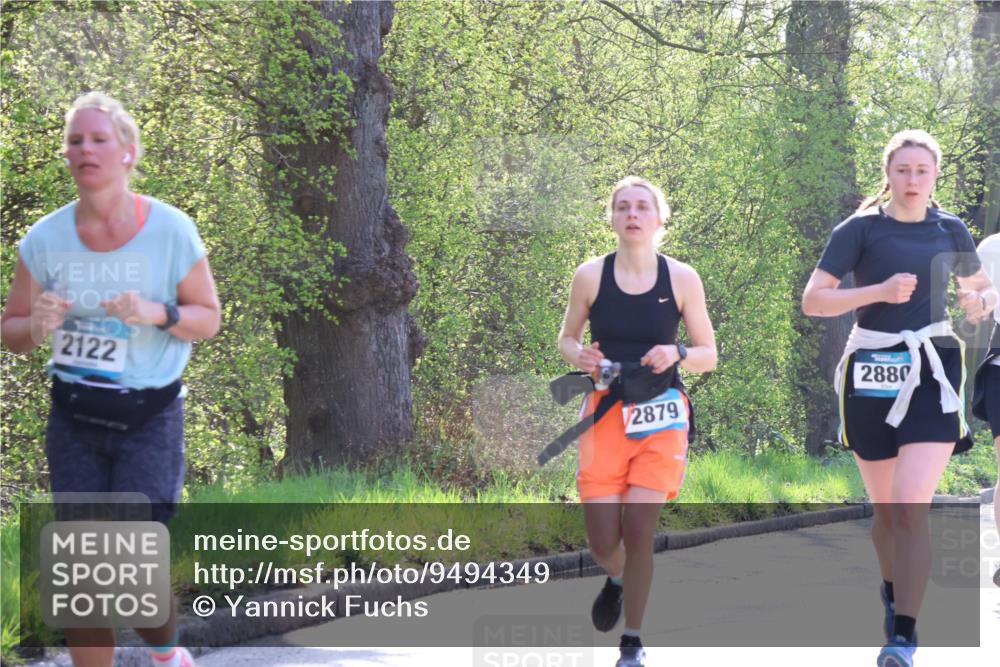12.04.2026 - 45. Internationalen Wilhelmsburger Insellauf Yannick Fuchs http://msf.ph/oto/9494349 12.04.2026 10:48:46 Laufen 2122, 2879, 2880 meine-sportfotos.de