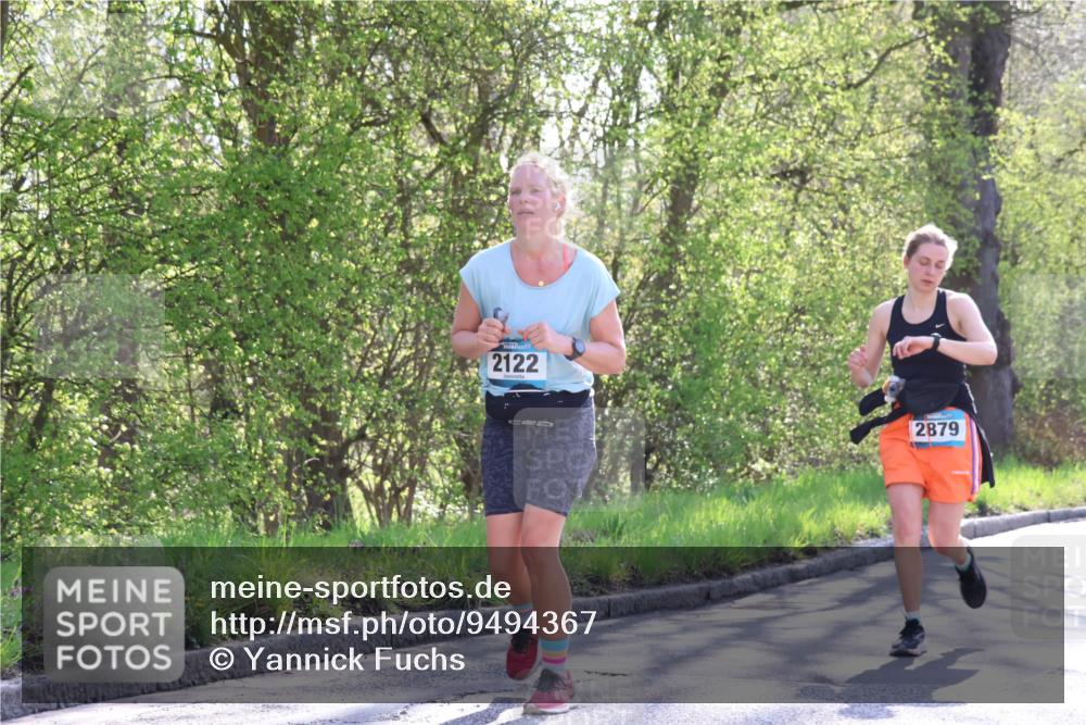 12.04.2026 - 45. Internationalen Wilhelmsburger Insellauf Yannick Fuchs http://msf.ph/oto/9494367 12.04.2026 10:48:48 Laufen 2122, 2879 meine-sportfotos.de