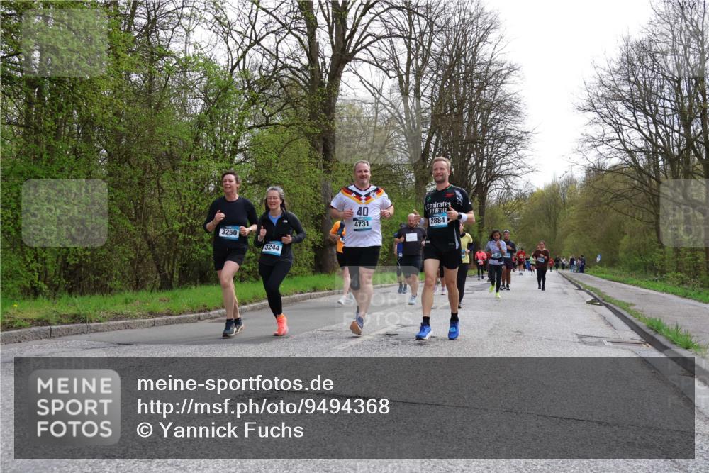 12.04.2026 - 45. Internationalen Wilhelmsburger Insellauf Yannick Fuchs http://msf.ph/oto/9494368 12.04.2026 13:03:57 Laufen 3250, 3244, 40, 4731, 2884 meine-sportfotos.de