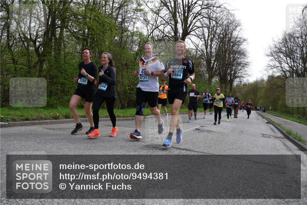 12.04.2026 - 45. Internationalen Wilhelmsburger Insellauf Yannick Fuchs http://msf.ph/oto/9494381 12.04.2026 13:03:58 Laufen 3250, 3244, 4, 4731, 2884, 2118 meine-sportfotos.de