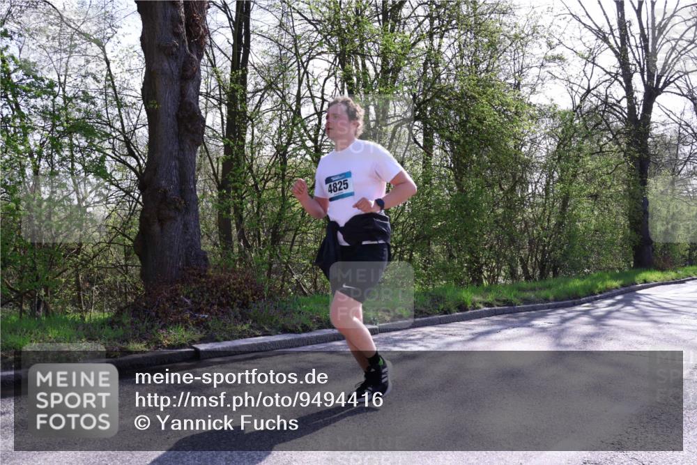 12.04.2026 - 45. Internationalen Wilhelmsburger Insellauf Yannick Fuchs http://msf.ph/oto/9494416 12.04.2026 10:48:53 Laufen 4825 meine-sportfotos.de