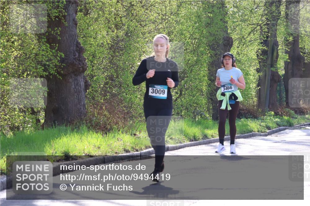 12.04.2026 - 45. Internationalen Wilhelmsburger Insellauf Yannick Fuchs http://msf.ph/oto/9494419 12.04.2026 10:48:54 Laufen 3009, 3466 meine-sportfotos.de