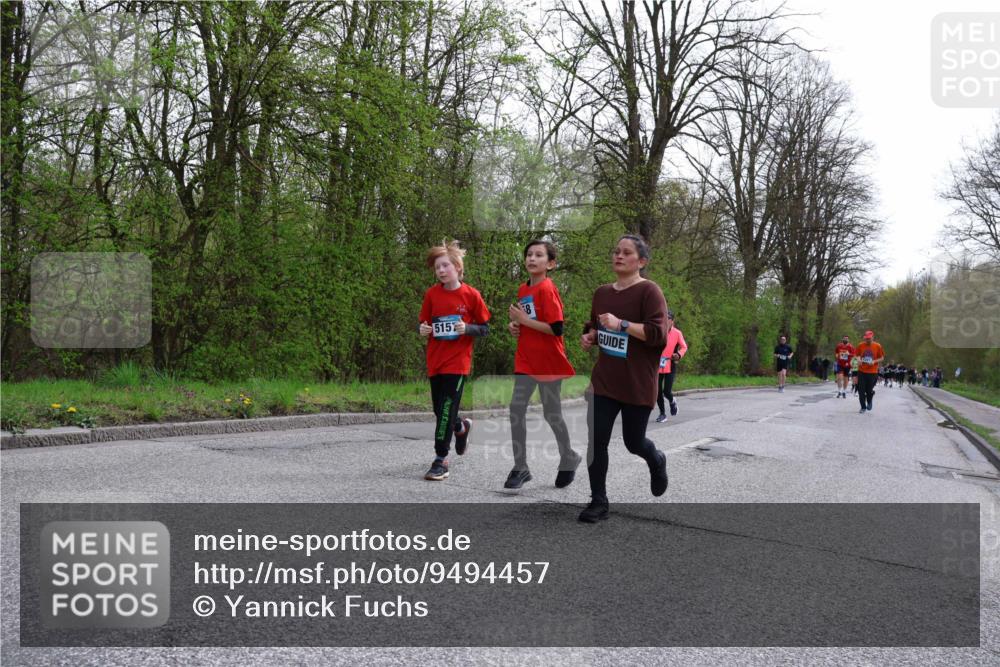 12.04.2026 - 45. Internationalen Wilhelmsburger Insellauf Yannick Fuchs http://msf.ph/oto/9494457 12.04.2026 13:04:07 Laufen 5157 meine-sportfotos.de
