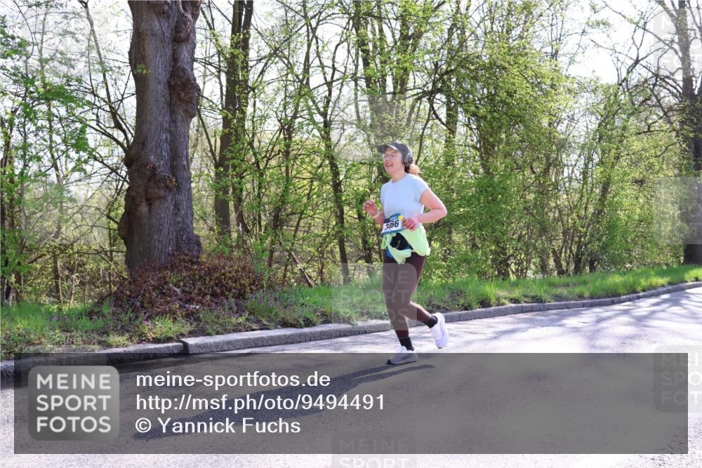 12.04.2026 - 45. Internationalen Wilhelmsburger Insellauf Yannick Fuchs http://msf.ph/oto/9494491 12.04.2026 10:49:01 Laufen 366 meine-sportfotos.de