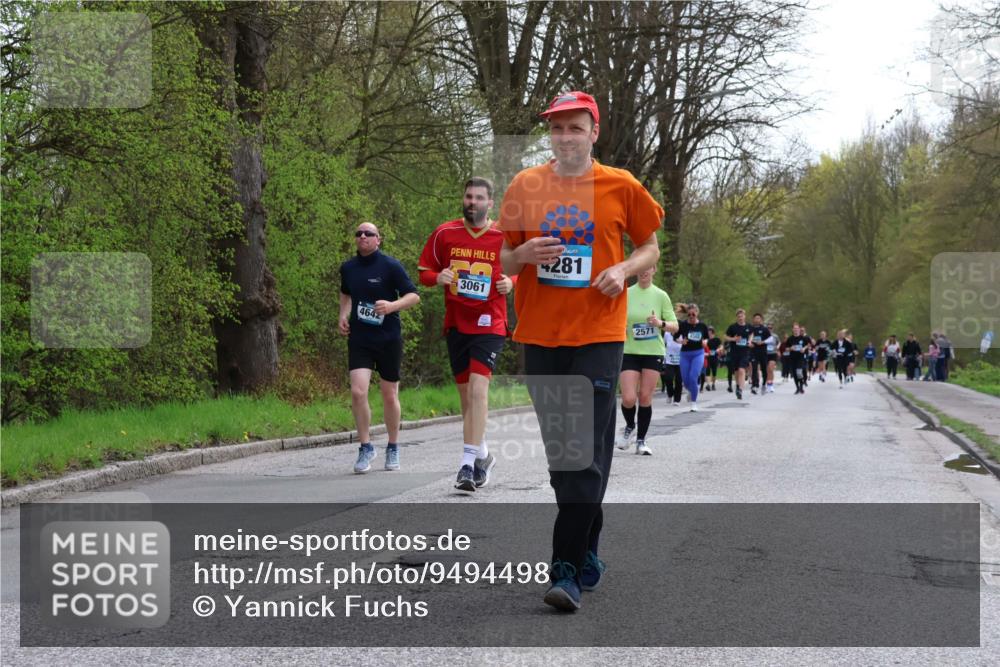 12.04.2026 - 45. Internationalen Wilhelmsburger Insellauf Yannick Fuchs http://msf.ph/oto/9494498 12.04.2026 13:04:13 Laufen 4642, 3061, 281, 2571 meine-sportfotos.de