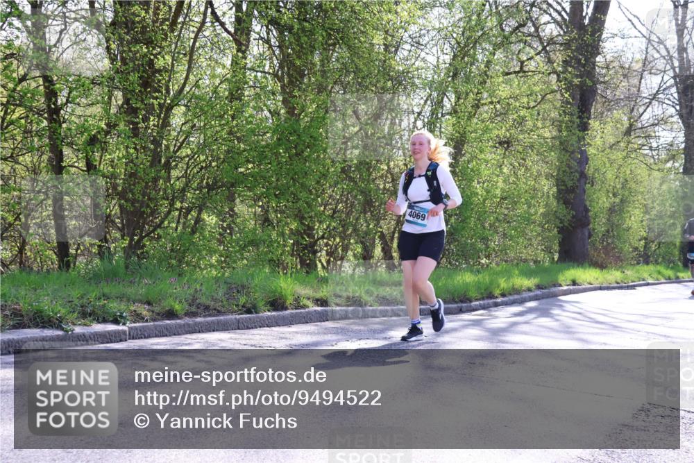 12.04.2026 - 45. Internationalen Wilhelmsburger Insellauf Yannick Fuchs http://msf.ph/oto/9494522 12.04.2026 10:49:06 Laufen 4069 meine-sportfotos.de