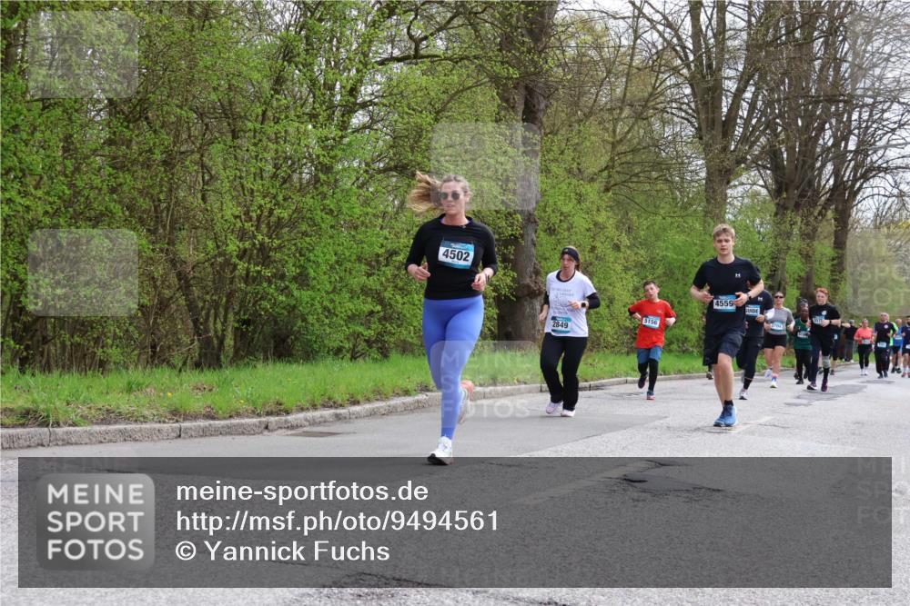 12.04.2026 - 45. Internationalen Wilhelmsburger Insellauf Yannick Fuchs http://msf.ph/oto/9494561 12.04.2026 13:04:22 Laufen 4502, 2849, 5156, 4559, 3704, 3579 meine-sportfotos.de