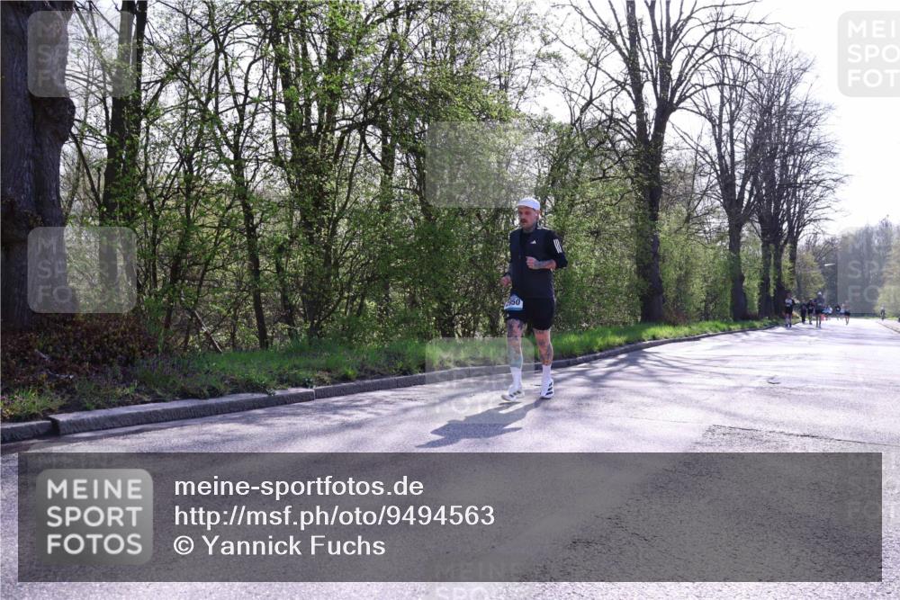 12.04.2026 - 45. Internationalen Wilhelmsburger Insellauf Yannick Fuchs http://msf.ph/oto/9494563 12.04.2026 10:49:11 Laufen  meine-sportfotos.de