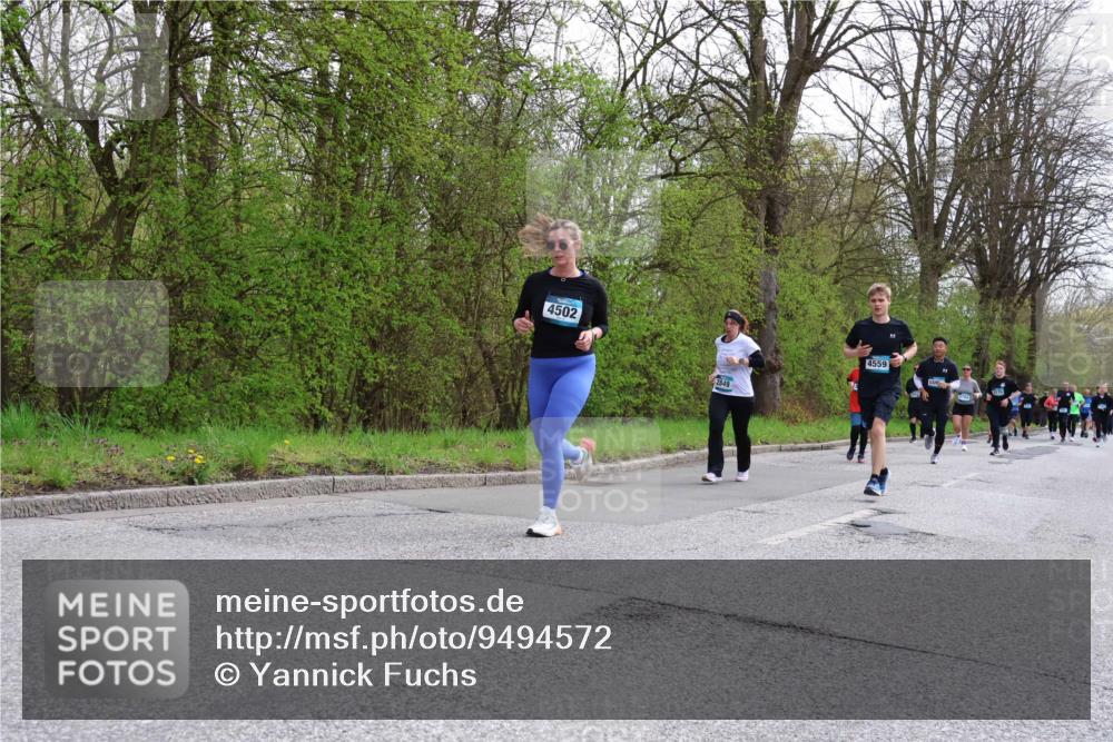 12.04.2026 - 45. Internationalen Wilhelmsburger Insellauf Yannick Fuchs http://msf.ph/oto/9494572 12.04.2026 13:04:23 Laufen 4502, 2849, 4559 meine-sportfotos.de