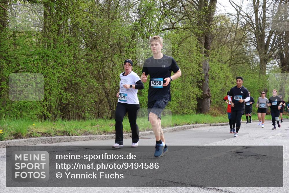 12.04.2026 - 45. Internationalen Wilhelmsburger Insellauf Yannick Fuchs http://msf.ph/oto/9494586 12.04.2026 13:04:24 Laufen 2849, 4559, 1, 304, 3575, 37043 meine-sportfotos.de