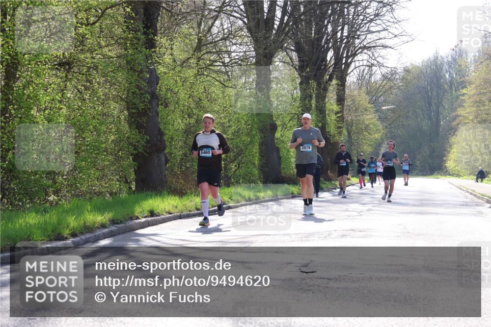 12.04.2026 - 45. Internationalen Wilhelmsburger Insellauf Yannick Fuchs http://msf.ph/oto/9494620 12.04.2026 10:49:21 Laufen 3978, 5460 meine-sportfotos.de