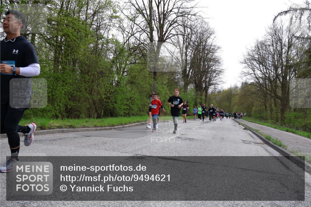 12.04.2026 - 45. Internationalen Wilhelmsburger Insellauf Yannick Fuchs http://msf.ph/oto/9494621 12.04.2026 13:04:27 Laufen 5156, 3575 meine-sportfotos.de