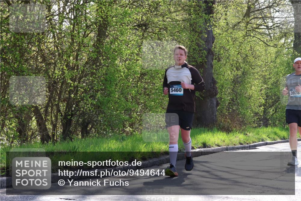 12.04.2026 - 45. Internationalen Wilhelmsburger Insellauf Yannick Fuchs http://msf.ph/oto/9494644 12.04.2026 10:49:23 Laufen 5460, 3978 meine-sportfotos.de