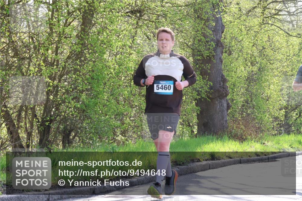 12.04.2026 - 45. Internationalen Wilhelmsburger Insellauf Yannick Fuchs http://msf.ph/oto/9494648 12.04.2026 10:49:23 Laufen 5460 meine-sportfotos.de