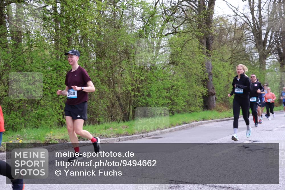 12.04.2026 - 45. Internationalen Wilhelmsburger Insellauf Yannick Fuchs http://msf.ph/oto/9494662 12.04.2026 13:04:32 Laufen 3040, 5261, 3252 meine-sportfotos.de