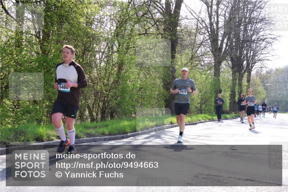 12.04.2026 - 45. Internationalen Wilhelmsburger Insellauf Yannick Fuchs http://msf.ph/oto/9494663 12.04.2026 10:49:25 Laufen 5460, 3978, 5605 meine-sportfotos.de