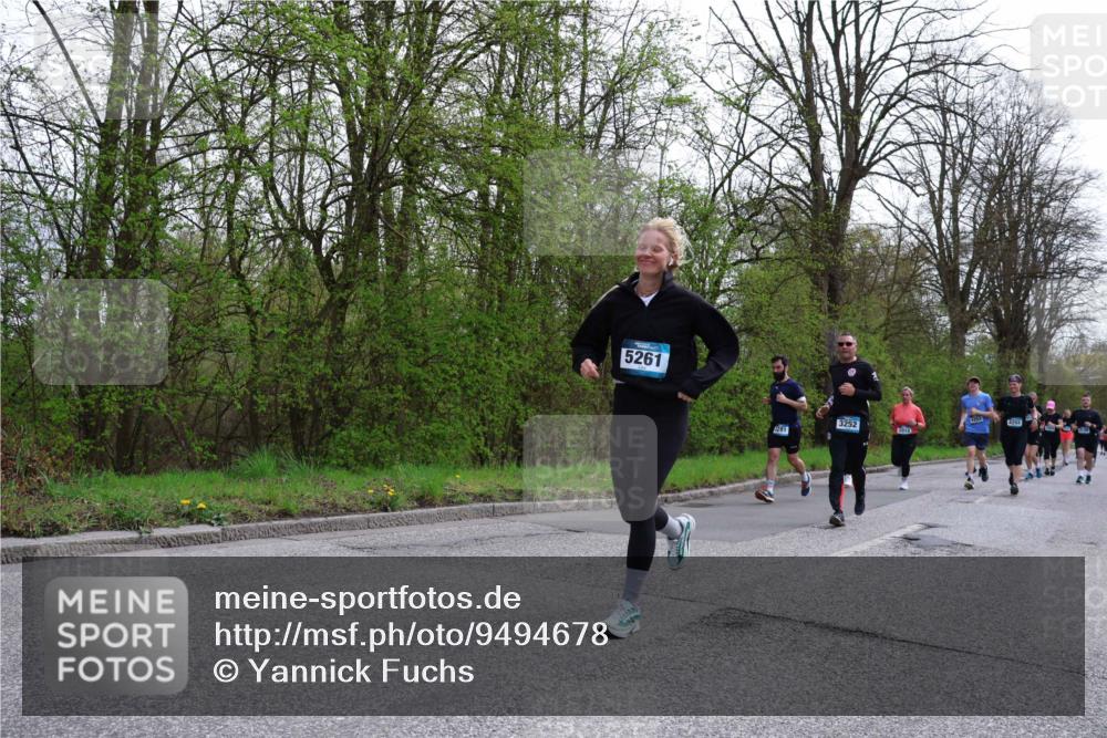 12.04.2026 - 45. Internationalen Wilhelmsburger Insellauf Yannick Fuchs http://msf.ph/oto/9494678 12.04.2026 13:04:34 Laufen 5261, 1203, 4202, 3252, 1281, 2019 meine-sportfotos.de
