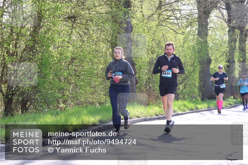 12.04.2026 - 45. Internationalen Wilhelmsburger Insellauf Yannick Fuchs http://msf.ph/oto/9494724 12.04.2026 10:49:31 Laufen 4696, 4440, 4630, 613 meine-sportfotos.de