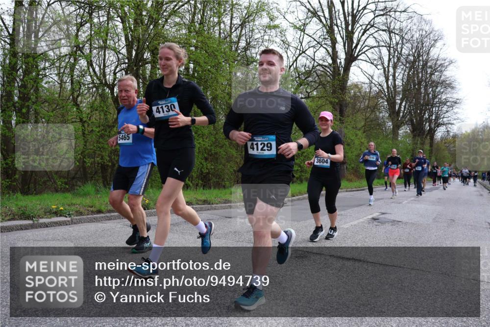 12.04.2026 - 45. Internationalen Wilhelmsburger Insellauf Yannick Fuchs http://msf.ph/oto/9494739 12.04.2026 13:04:40 Laufen 5465, 4130, 4129, 3846, 3604, 3199, 1894 meine-sportfotos.de