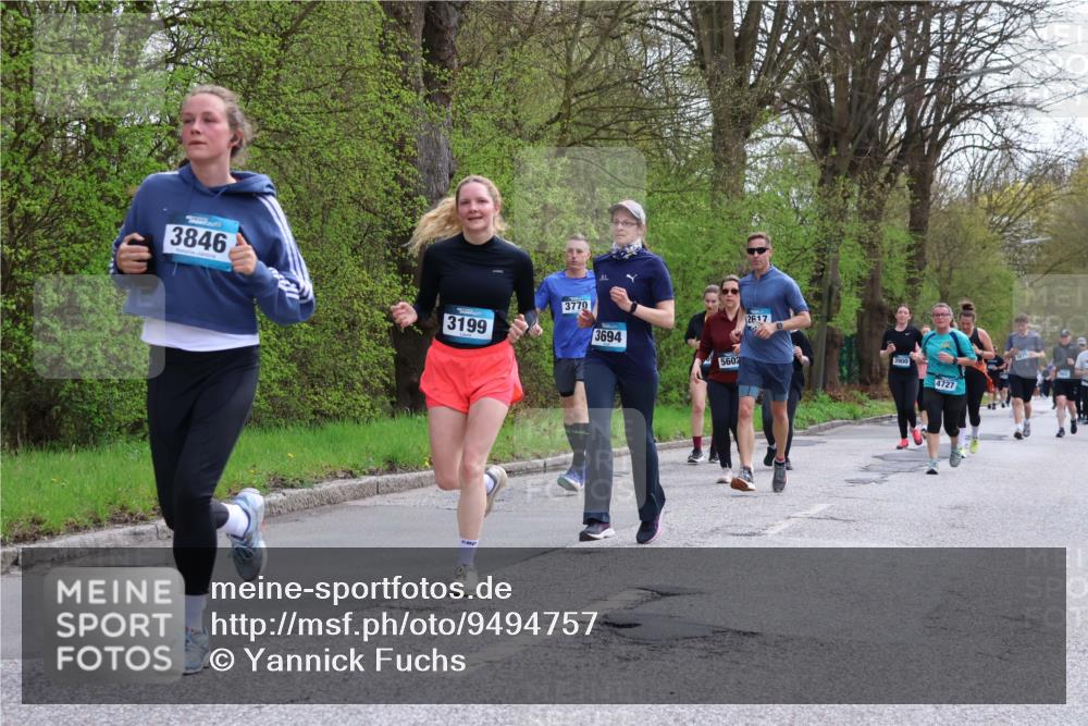 12.04.2026 - 45. Internationalen Wilhelmsburger Insellauf Yannick Fuchs http://msf.ph/oto/9494757 12.04.2026 13:04:42 Laufen 3846, 3199, 3770, 3694, 5602, 2617, 3900, 4727 meine-sportfotos.de