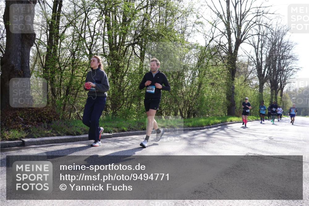 12.04.2026 - 45. Internationalen Wilhelmsburger Insellauf Yannick Fuchs http://msf.ph/oto/9494771 12.04.2026 10:49:35 Laufen 4440, 00 meine-sportfotos.de