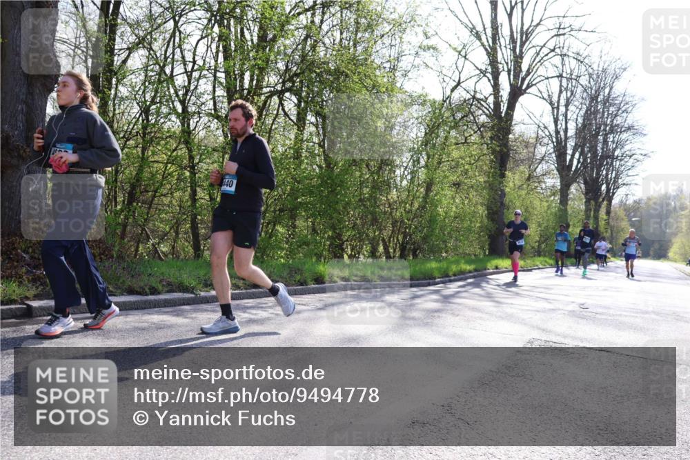 12.04.2026 - 45. Internationalen Wilhelmsburger Insellauf Yannick Fuchs http://msf.ph/oto/9494778 12.04.2026 10:49:35 Laufen 440 meine-sportfotos.de
