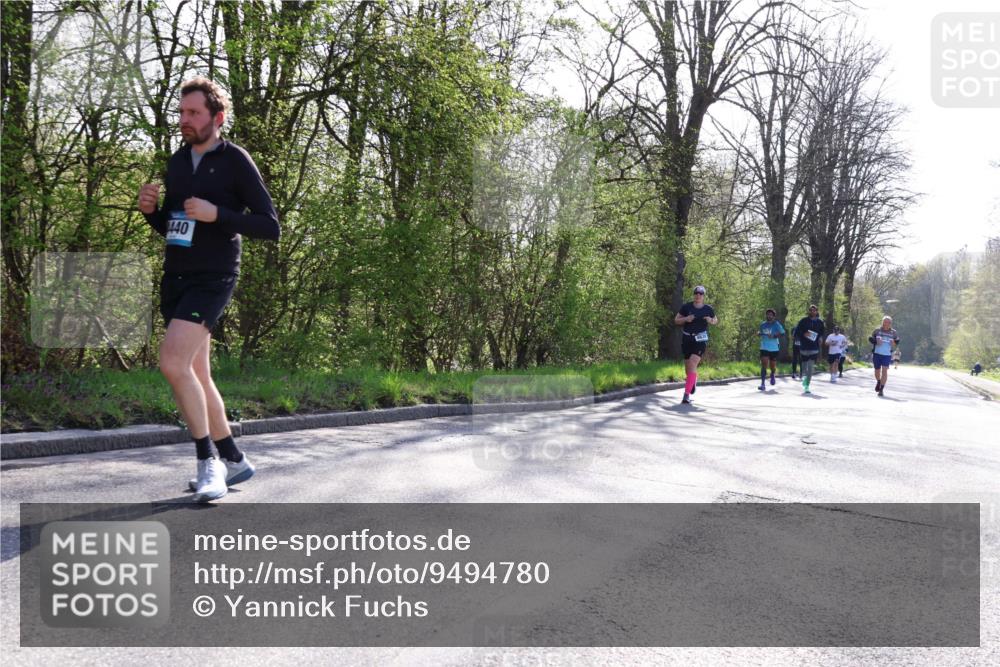 12.04.2026 - 45. Internationalen Wilhelmsburger Insellauf Yannick Fuchs http://msf.ph/oto/9494780 12.04.2026 10:49:35 Laufen 440 meine-sportfotos.de