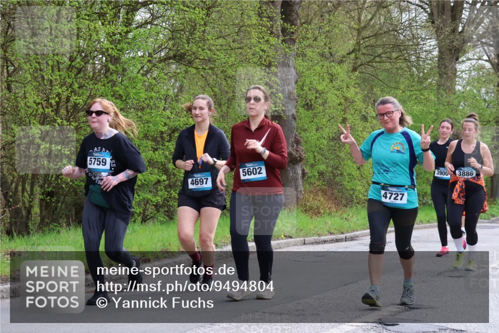 12.04.2026 - 45. Internationalen Wilhelmsburger Insellauf Yannick Fuchs http://msf.ph/oto/9494804 12.04.2026 13:04:46 Laufen 5759, 2014, 4697, 5602, 4727, 3900, 3886 meine-sportfotos.de