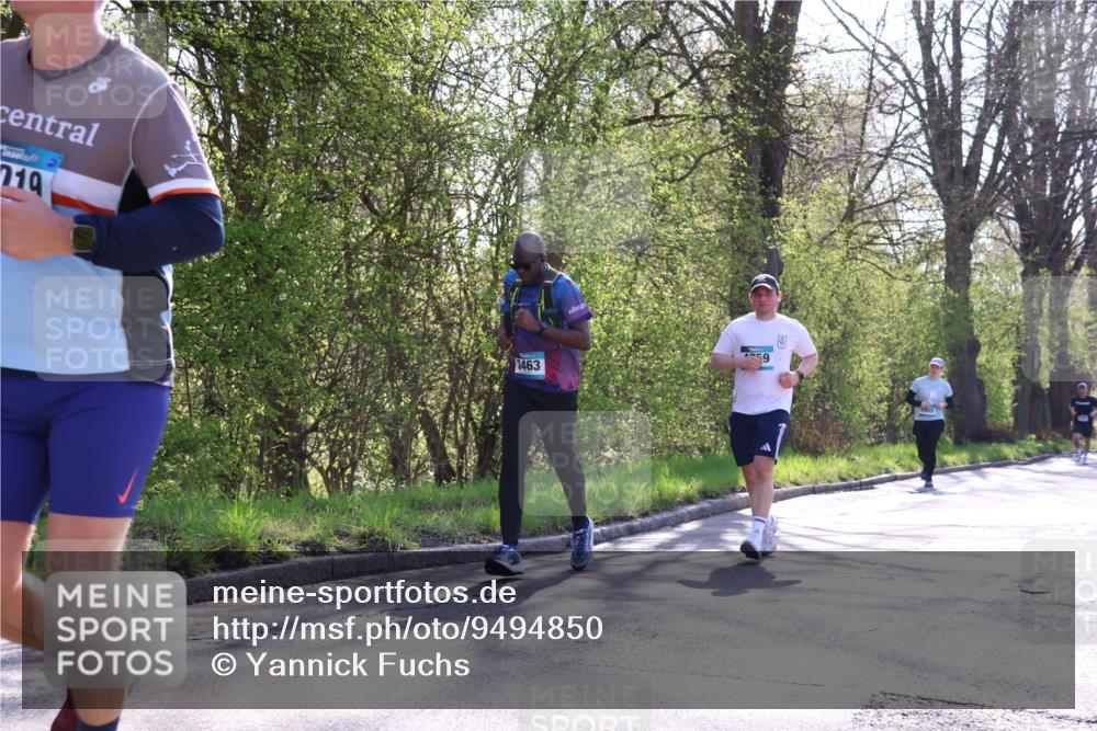 12.04.2026 - 45. Internationalen Wilhelmsburger Insellauf Yannick Fuchs http://msf.ph/oto/9494850 12.04.2026 10:49:42 Laufen 219, 9, 3463 meine-sportfotos.de