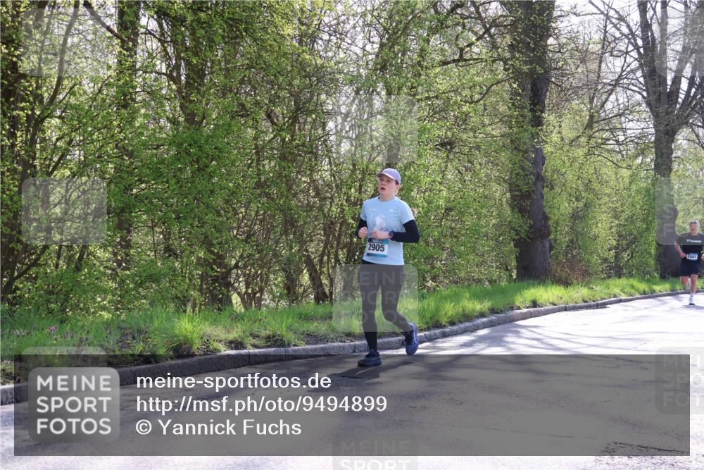 12.04.2026 - 45. Internationalen Wilhelmsburger Insellauf Yannick Fuchs http://msf.ph/oto/9494899 12.04.2026 10:49:48 Laufen 2905 meine-sportfotos.de