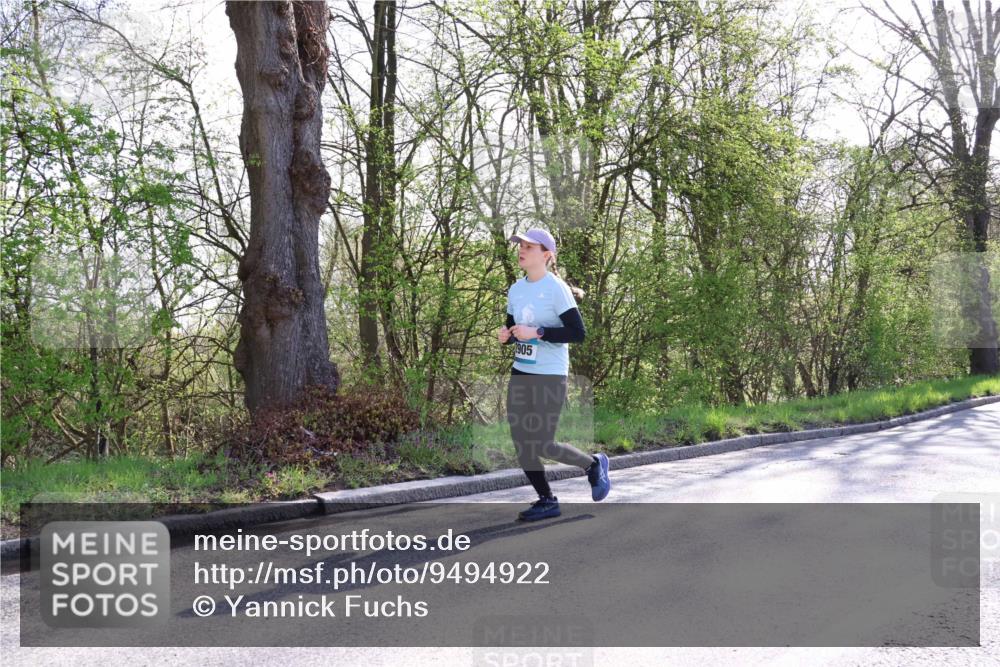 12.04.2026 - 45. Internationalen Wilhelmsburger Insellauf Yannick Fuchs http://msf.ph/oto/9494922 12.04.2026 10:49:50 Laufen 1905 meine-sportfotos.de