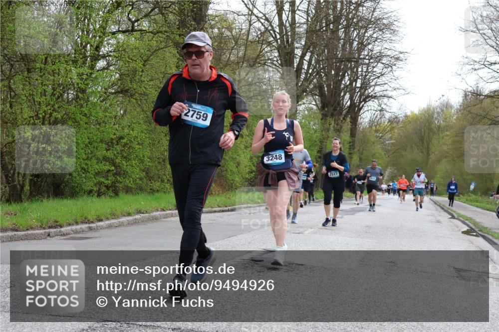 12.04.2026 - 45. Internationalen Wilhelmsburger Insellauf Yannick Fuchs http://msf.ph/oto/9494926 12.04.2026 13:04:59 Laufen 2759, 3248, 2517 meine-sportfotos.de
