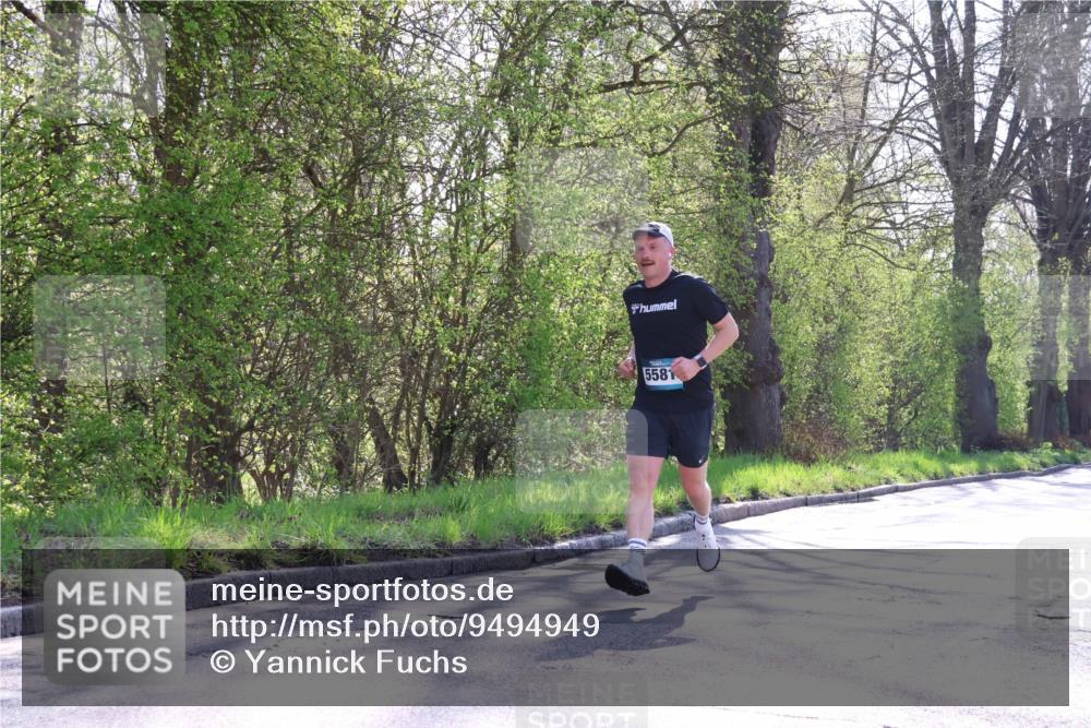 12.04.2026 - 45. Internationalen Wilhelmsburger Insellauf Yannick Fuchs http://msf.ph/oto/9494949 12.04.2026 10:49:52 Laufen 5581 meine-sportfotos.de