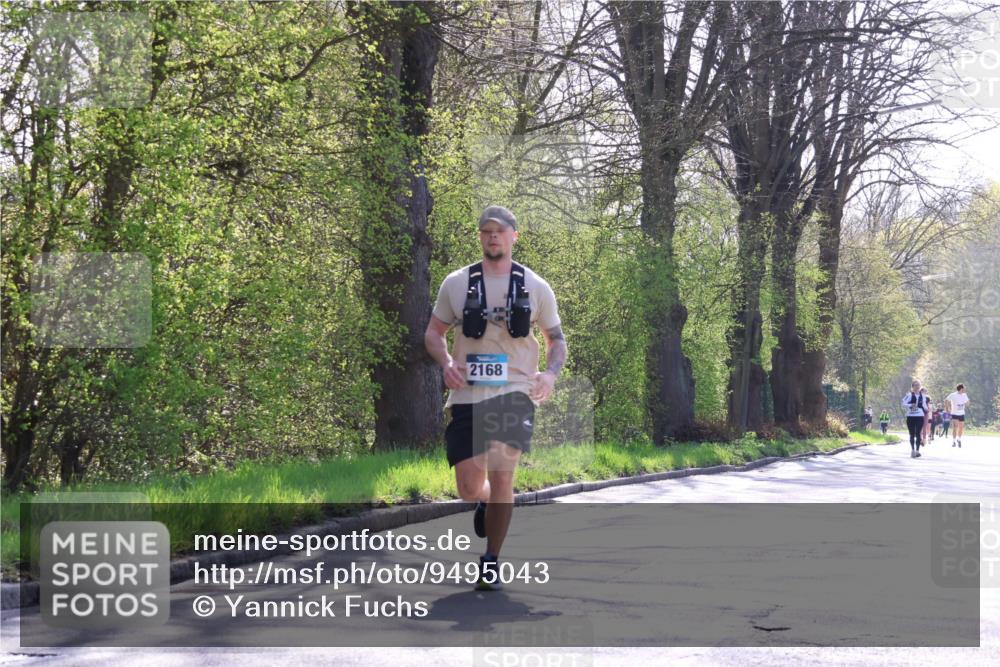 12.04.2026 - 45. Internationalen Wilhelmsburger Insellauf Yannick Fuchs http://msf.ph/oto/9495043 12.04.2026 10:50:03 Laufen 2168 meine-sportfotos.de