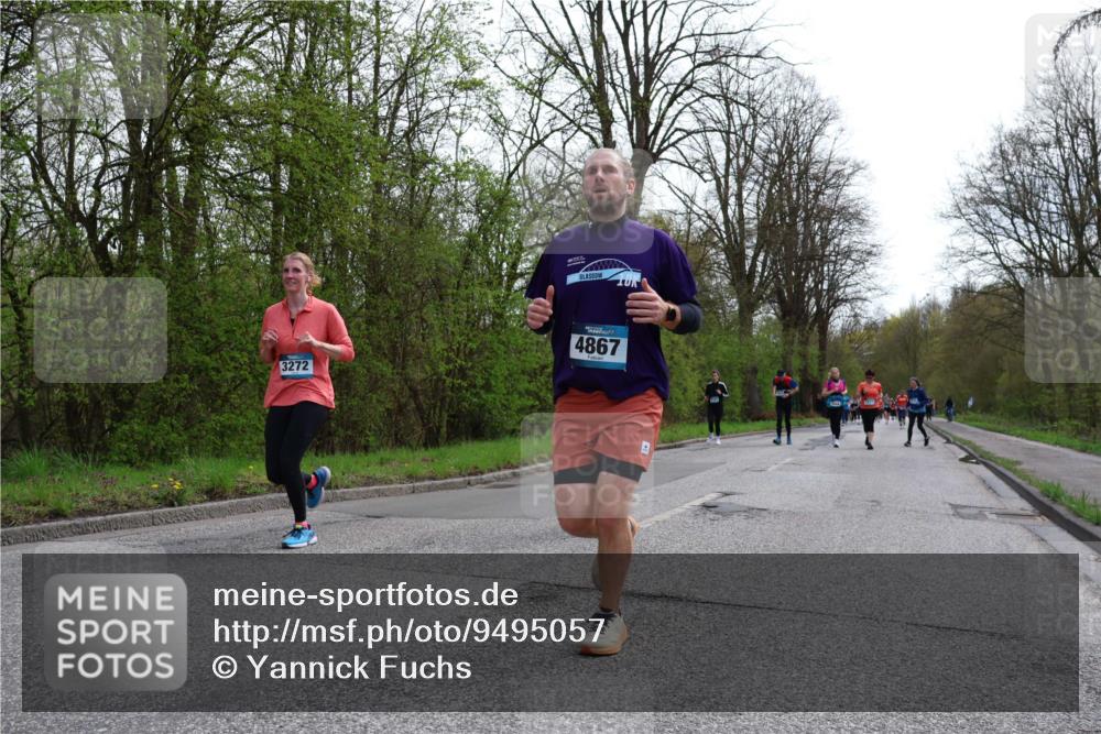 12.04.2026 - 45. Internationalen Wilhelmsburger Insellauf Yannick Fuchs http://msf.ph/oto/9495057 12.04.2026 13:05:14 Laufen 3272, 4867 meine-sportfotos.de